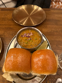 Bhajji aux oignons du Restaurant indien Delhi Bazaar à Paris - n°12