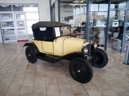 Photo 5 - Renault DSC Automobiles