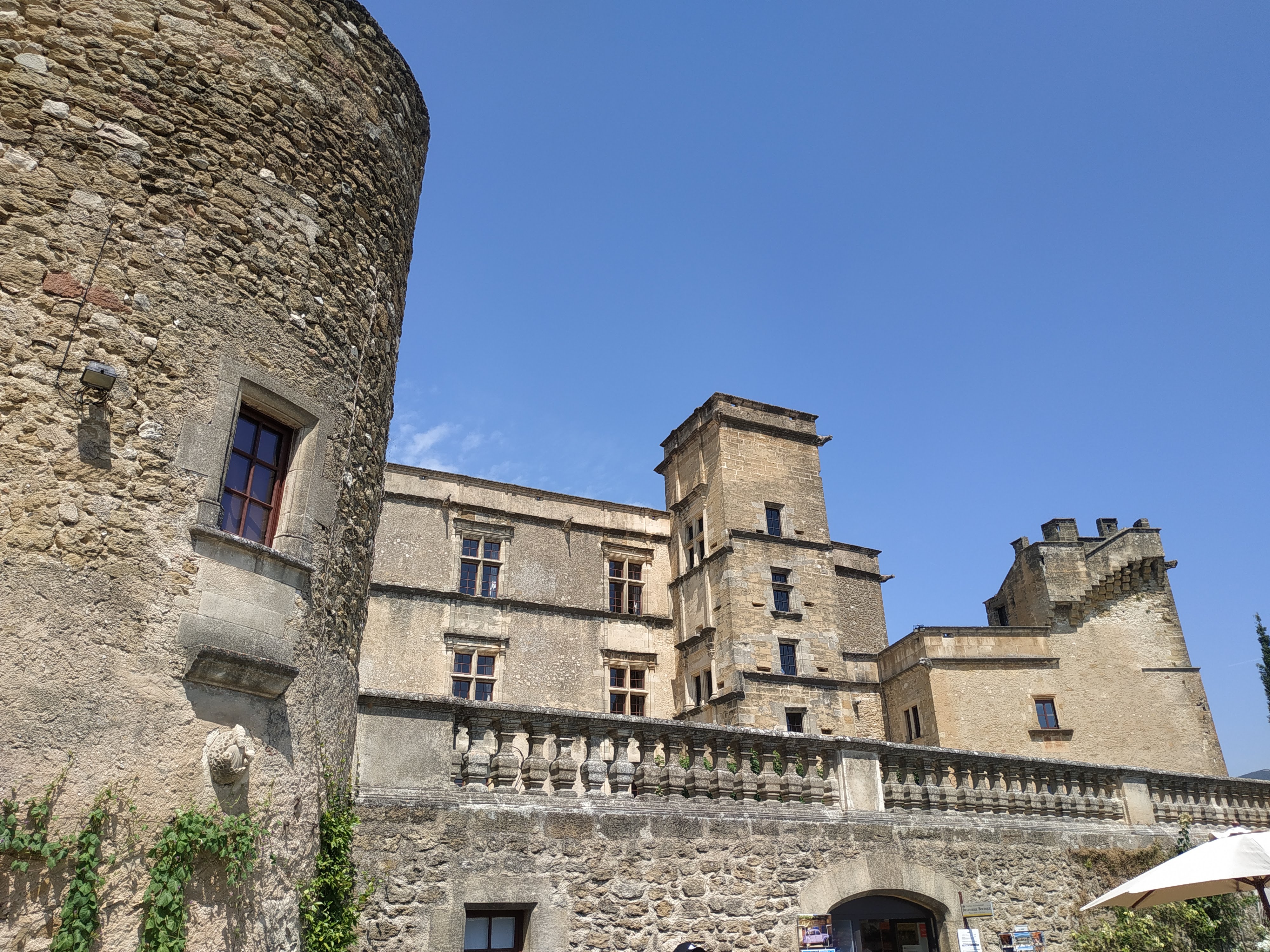 Photo n° 4 de l'avis de Reno.e fait le 01/08/2018 à 13:40