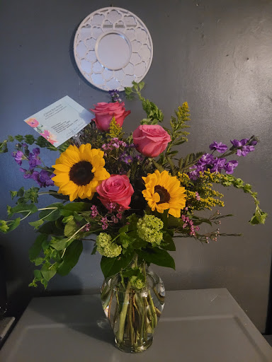 Florist «A Special Rose Florist», reviews and photos, 14546 Bruce B Downs Blvd, Tampa, FL 33613, USA