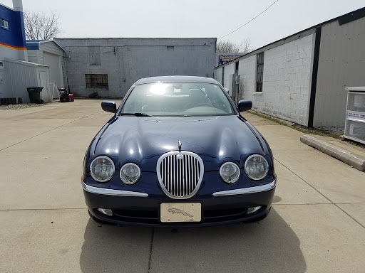 Auto Repair Shop «Grand Beach Tire & Auto Repair», reviews and photos, 13964 Grand Ave, New Buffalo, MI 49117, USA