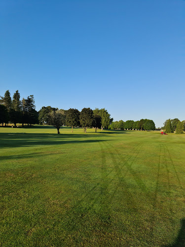 Hoebridge Golf Centre. - Woking