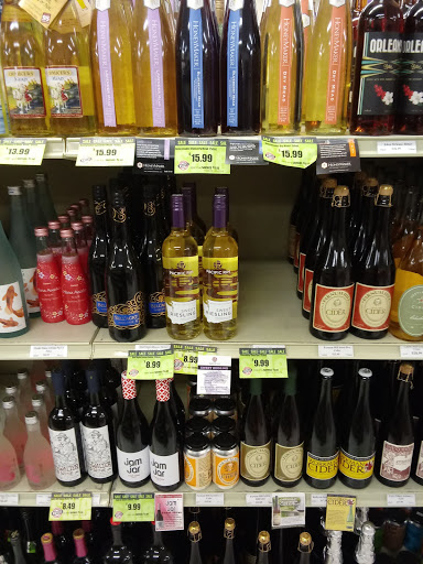 State Liquor Store «NH Liquor & Wine Outlet», reviews and photos, 234 White Mountain Hwy, Conway, NH 03818, USA