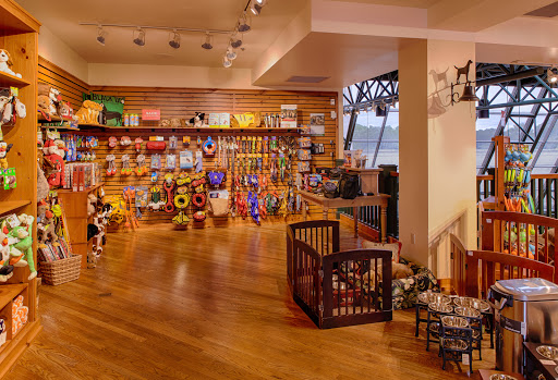 Clothing Store «Orvis», reviews and photos, 8300 Preston Rd #300, Dallas, TX 75225, USA