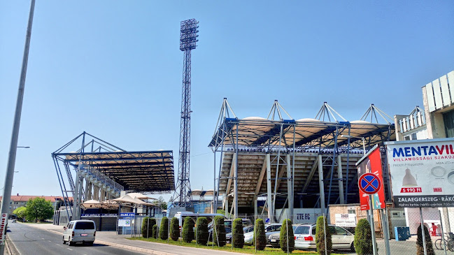 ZTE Aréna - Sportpálya