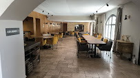 Atmosphère du Restaurant Villa Saint-Antoine à Violes - n°7