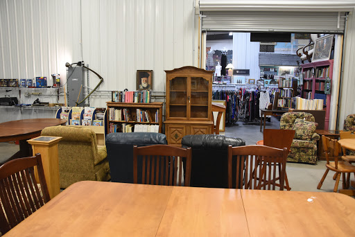 Non-Profit Organization «Drop Inn Resale Store Iowa City», reviews and photos, 1650 Sycamore St, Iowa City, IA 52240, USA