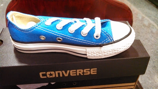 Shoe Store «WSS», reviews and photos, 14200 Ramona Blvd, Baldwin Park, CA 91706, USA