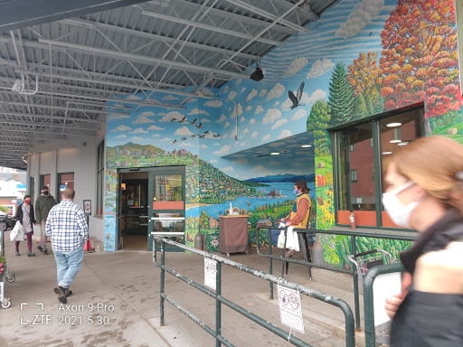 Grocery Store «City Market/Onion River Co-op», reviews and photos, 82 S Winooski Ave, Burlington, VT 05401, USA