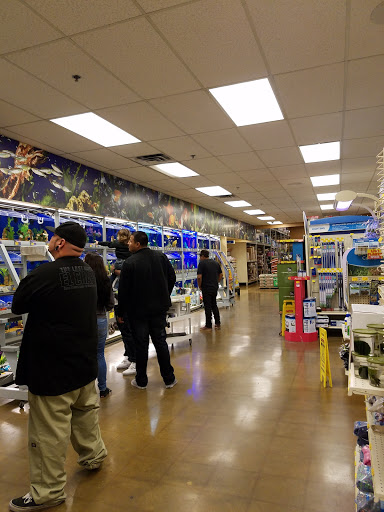 Pet Supply Store «PetSmart», reviews and photos, 573 N McKinley St, Corona, CA 92879, USA