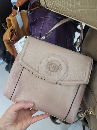 Thrift Store «Value Village», reviews and photos