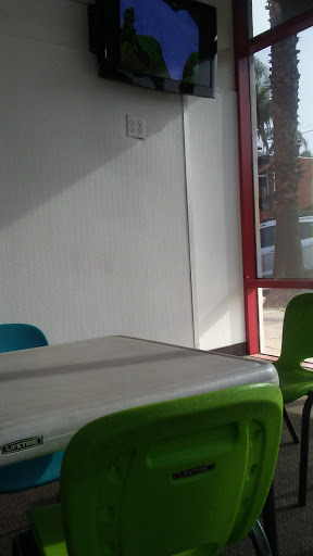 Laundromat «Super Suds Laundromat & Wash and Fold», reviews and photos, 250 Alamitos Ave, Long Beach, CA 90802, USA