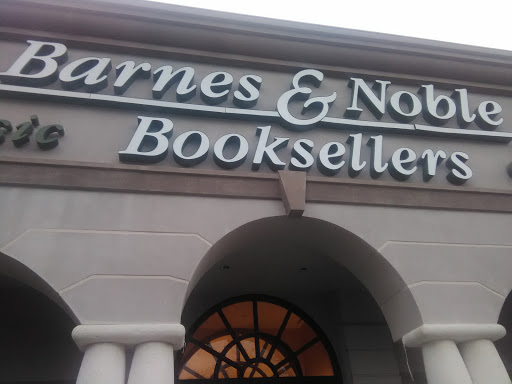 Book Store «Barnes & Noble», reviews and photos, 11802 Dale Mabry Hwy, Tampa, FL 33618, USA