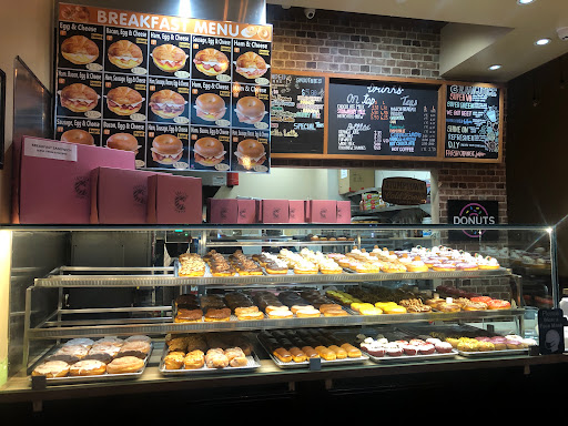 Donut Shop «Crafted Donuts», reviews and photos, 18011 Newhope St f, Fountain Valley, CA 92708, USA