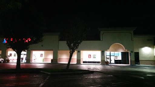 Pet Supply Store «Petco Animal Supplies», reviews and photos, 2500 Imperial Hwy #114, Brea, CA 92821, USA