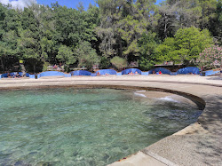 Foto di Haludovo Beach e l'insediamento