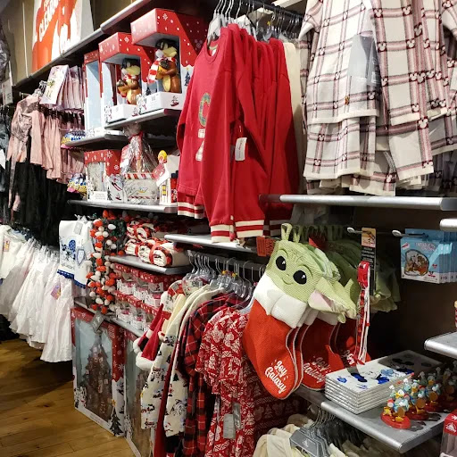 Toy Store «Disney Store», reviews and photos, 127 Outlet Square, Hershey, PA 17033, USA