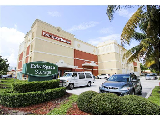 Storage Facility «Extra Space Storage», reviews and photos, 430 N Dixie Hwy, Hollywood, FL 33020, USA