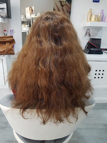 Comentários e avaliações sobre o Cabeleireiro Hair Design