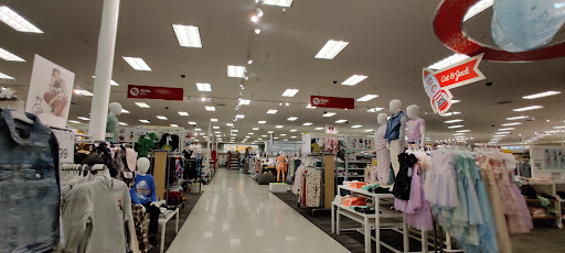 Department Store «Target», reviews and photos, 3173 E Shields Ave, Fresno, CA 93726, USA