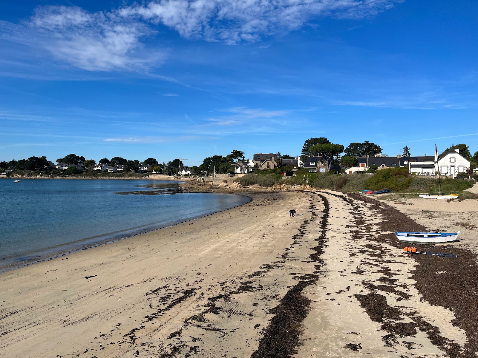 Plage de Port-Lenn'in fotoğrafı - rahatlamayı sevenler arasında popüler bir yer