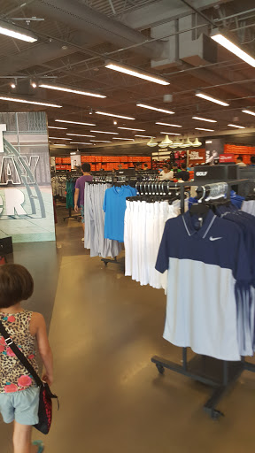 Sporting Goods Store «Nike Factory Store», reviews and photos, 6800 N 95th Ave #590, Glendale, AZ 85301, USA