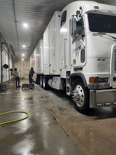 East Coast Rv & Truck Wash, 151 Hemlock Rd, Lower Woodstock, NB E7M 4E6, Canada, 