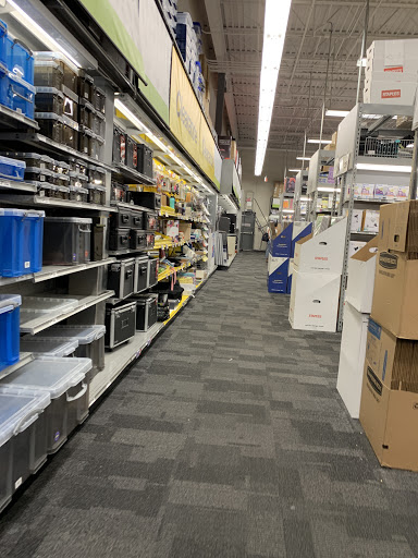 Office Supply Store «Staples», reviews and photos, 1080 Old Country Rd, Westbury, NY 11590, USA