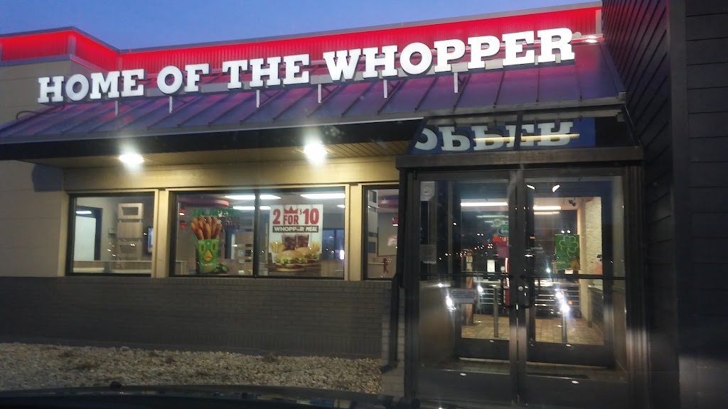 Burger King Freeport, IL 61032 Menu, Reviews, Hours & Contact