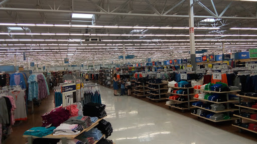 Discount Store «Walmart», reviews and photos, 910 Wolcott St, Waterbury, CT 06705, USA