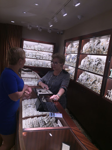 Jewelry Store «Lang Antique & Estate Jewelry», reviews and photos, 309 Sutter St, San Francisco, CA 94108, USA