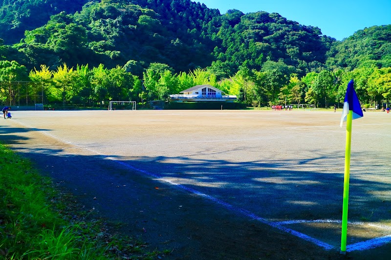 南郷上ノ山公園 多目的グラウンド