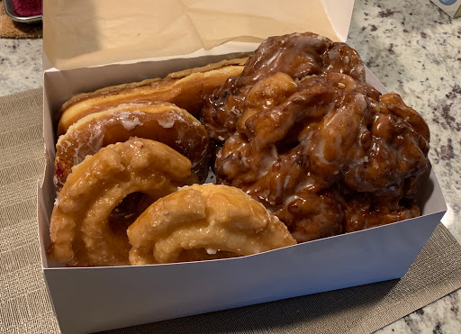 Donut Shop «Donut Burst», reviews and photos, 1870 S Garrison St, Lakewood, CO 80232, USA