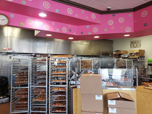 Donut Shop «Sesame Donuts - Scholls Ferry», reviews and photos, 12700 SW North Dakota St, Portland, OR 97223, USA