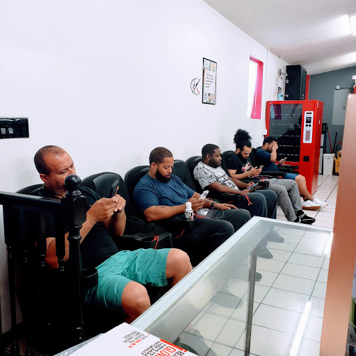 Barber Shop «The Fade Master Barber Shop», reviews and photos, 937 Eastway Dr, Charlotte, NC 28205, USA