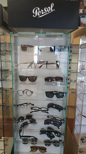 Optician «Chic Optique», reviews and photos, 2228 Wilton Dr, Wilton Manors, FL 33305, USA