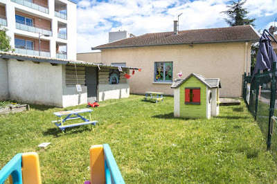 Les Petits Chaperons Rouges à Meyzieu