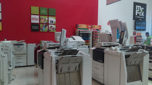 Places to print documents in Cancun