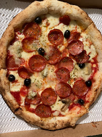 Plats et boissons du Pizzas à emporter Fratelli Pizzeria à Levallois-Perret - n°20