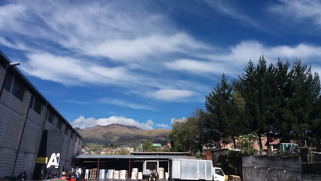 Opiniones de AJE ECUADOR (BIG COLA) en Quito - Tienda de ultramarinos