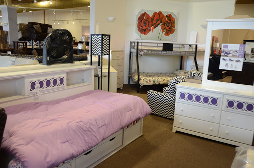 Mattress Store «Furniture & Merchandise Outlet», reviews and photos, 531 NW Broad St, Murfreesboro, TN 37130, USA