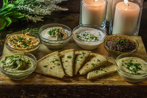 Greek Restaurant «Georges Greek Cafe», reviews and photos, 5316 E 2nd St, Long Beach, CA 90803, USA