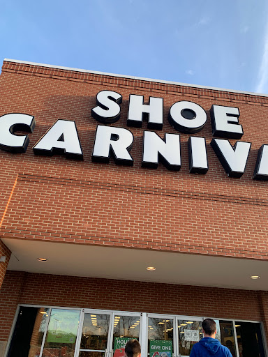 Shoe Store «Shoe Carnival», reviews and photos, 1515 N Pointe Dr, Durham, NC 27705, USA