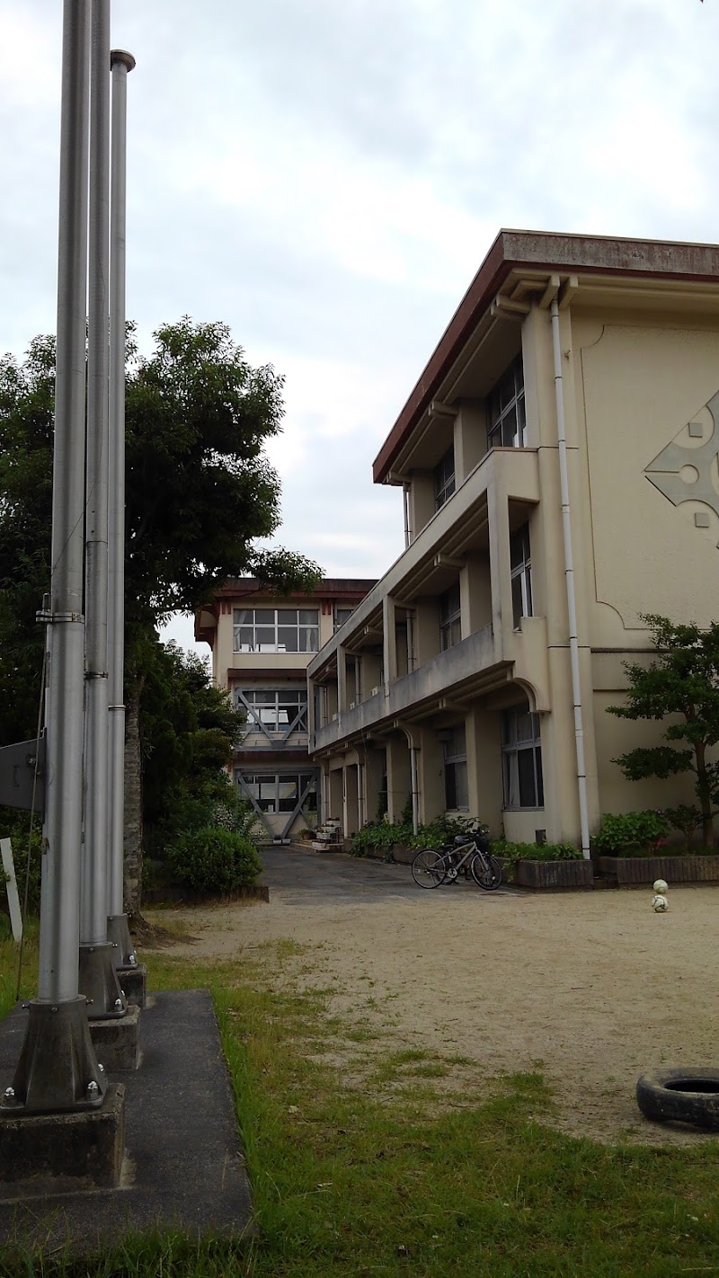 鳥取市立米里小学校