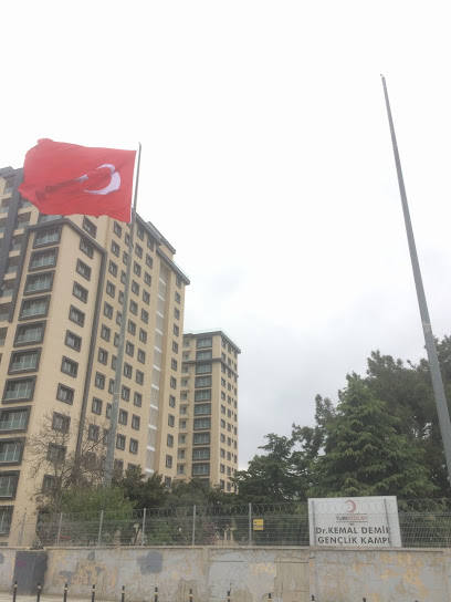 Türk Kızılayı Pendik Dr. Kemal Demir Gençlik Kampı