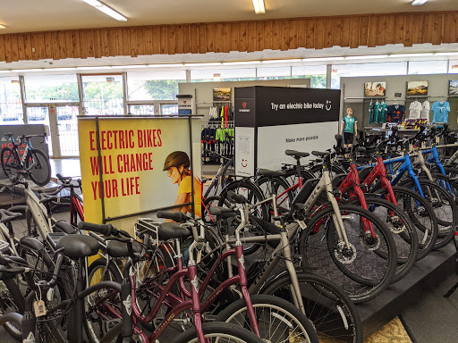 Bicycle Store «Trek Bicycle Store Greenville», reviews and photos, 1426 Laurens Rd, Greenville, SC 29607, USA