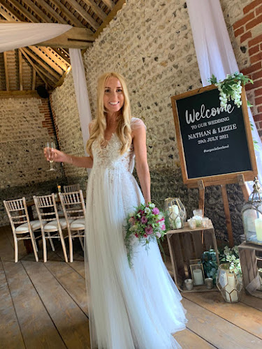 Reviews of White Leaf Boutique in Brighton - Event Planner