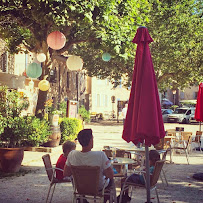 Atmosphère du Restaurant français Restaurant du Midi à Rémuzat - n°7