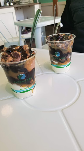 Ice Cream Shop «Old School Frozen Custard», reviews and photos, 1316 E Pike St, Seattle, WA 98122, USA