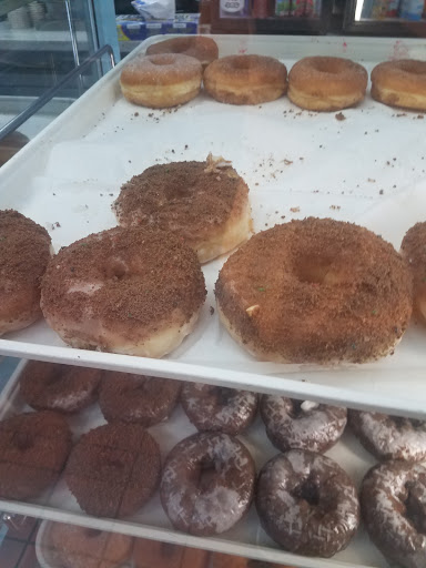 Donut Shop «Heavenly Donuts», reviews and photos, 1915 N Lombard St, Portland, OR 97217, USA